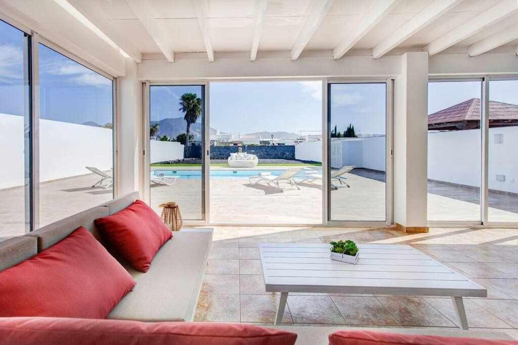 פלאיה בלנקה Homu Bianca Fantastica Villa Con Piscina Privad מראה חיצוני תמונה
